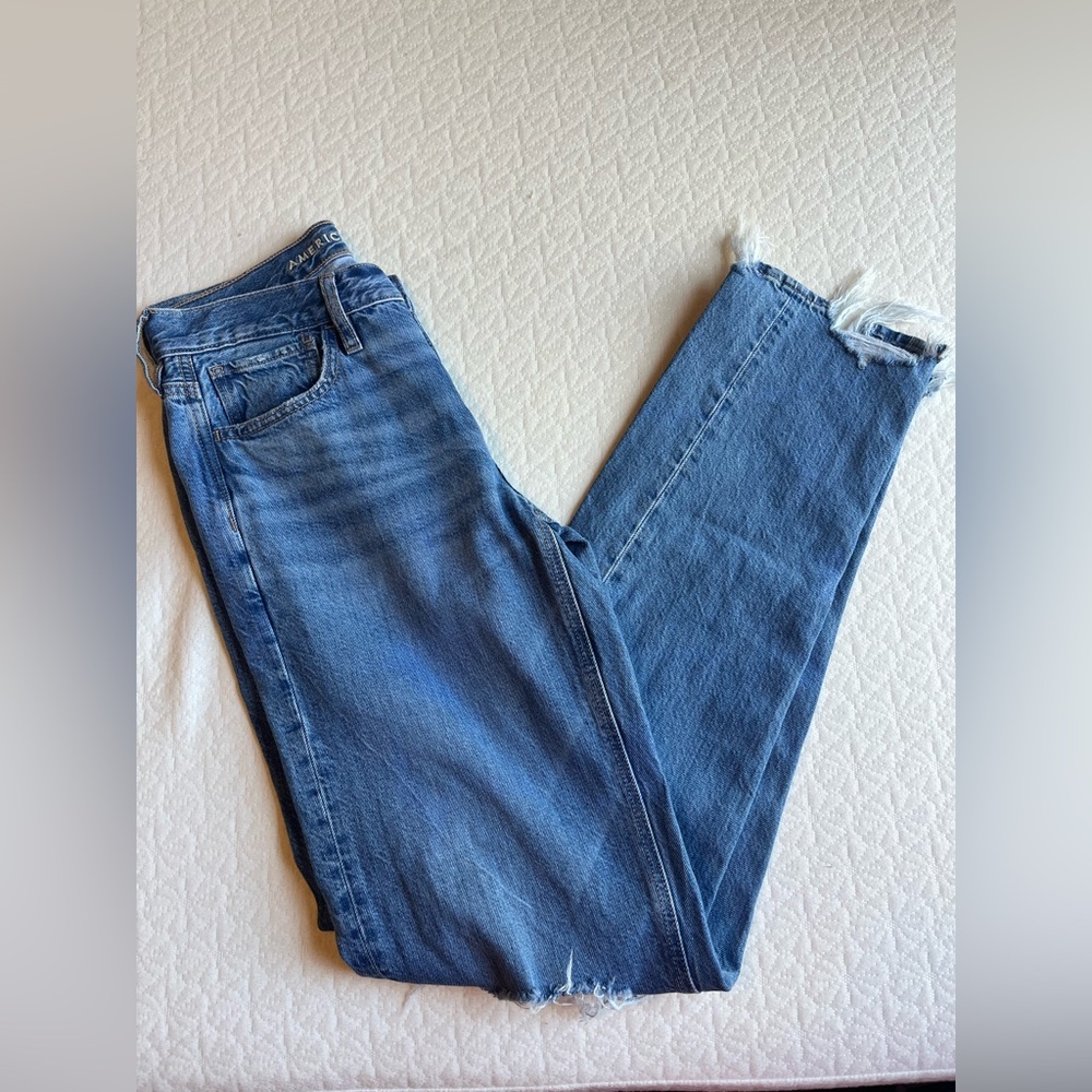 American Eagle 90s Straight Leg Denim Jeans — Size 0 Long!!